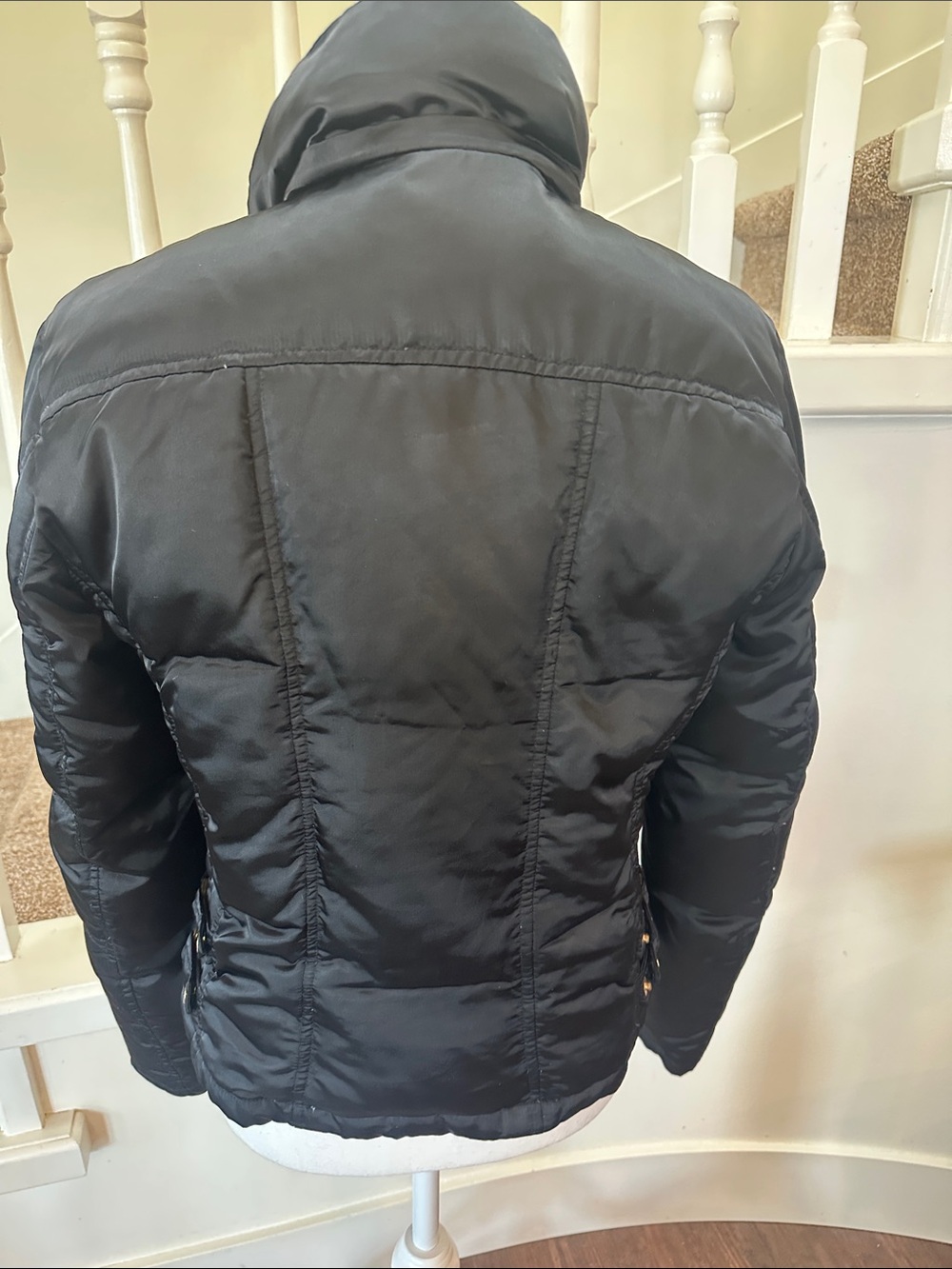 Guess bomber style jacket - Picture 6 of 9
